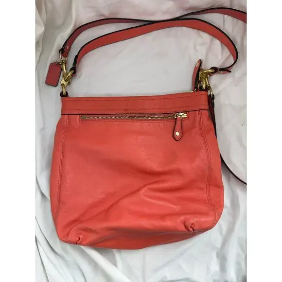 Coach Ashley Coral Leather Crossbody Shoulder Bag GS - Picture 3 of 6